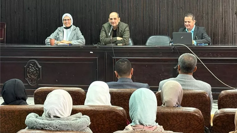 ندوة علمية بآداب بنها تناقش اللغة العربية وتحديات عصر الرقمنة