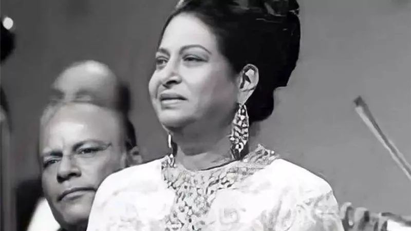  حفل أم كلثوم على مسرح معهد الموسيقى 31 ديسمبر