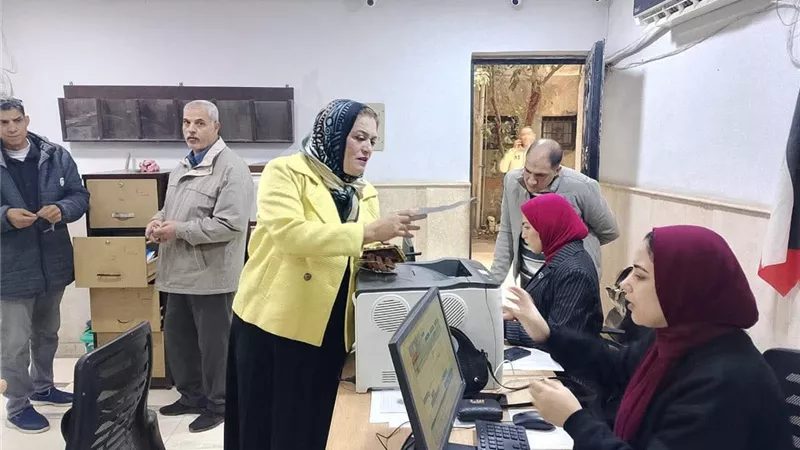 رئيس مدينة بيلا تتابع انتظام سير العمل بالمركز التكنولوجي لخدمة المواطنين