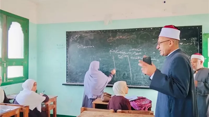 رئيس 