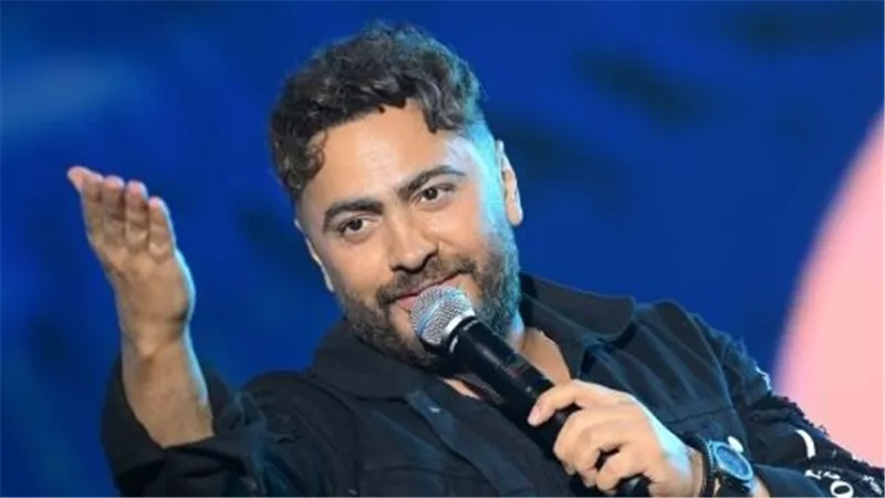 «راقد في السرير».. أحمد سعد يكشف آخر تطورات الحالة الصحية لتامر حسني 