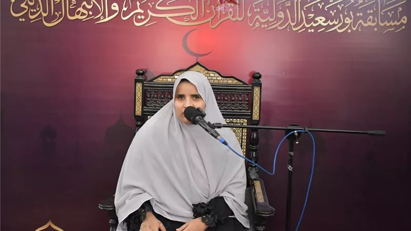 محافظ بورسعيد يكرم السيدة زينب.. ومكافأة استثنائية لـ 