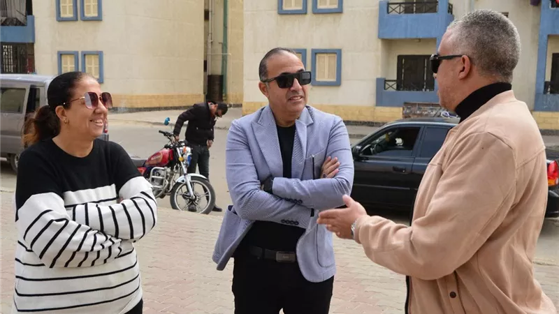 رئيس مدينة بورفؤاد يشدد على إزالة كل التعديات بحرم الطريق بمساكن الفيروز