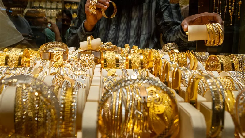 قفزة جديدة بأسعار الذهب محليا وعالميا.. عيار 21 يقترب من 5780 جنيها