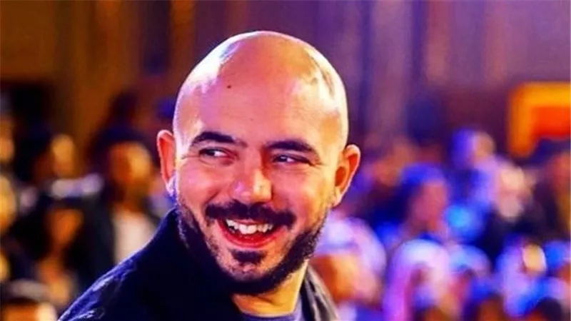 محمود العسيلي يحتفل بعيد ميلاده الـ 43.. 