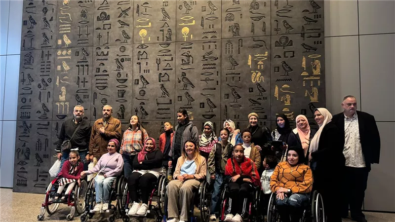 القومي لذوي الإعاقة ينظم زيارة استثنائية إلى المتحف المصري