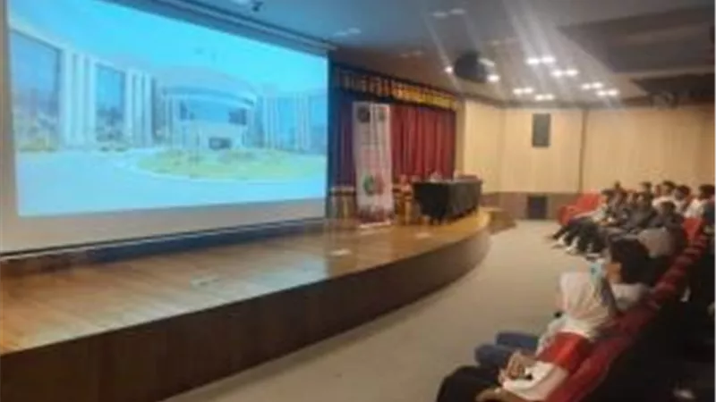 حملة توعية طلابية.. 