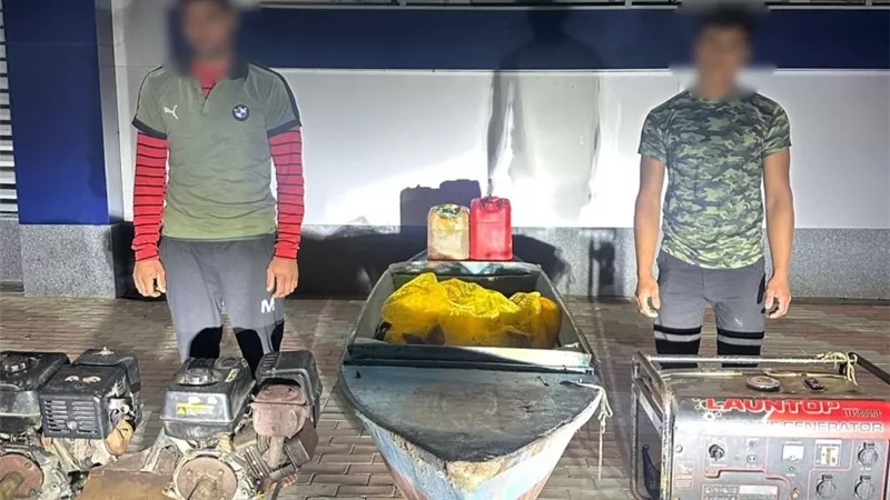 القبض على شخصين لصيد الأسماك بالصعق الكهربائي بالبرلس