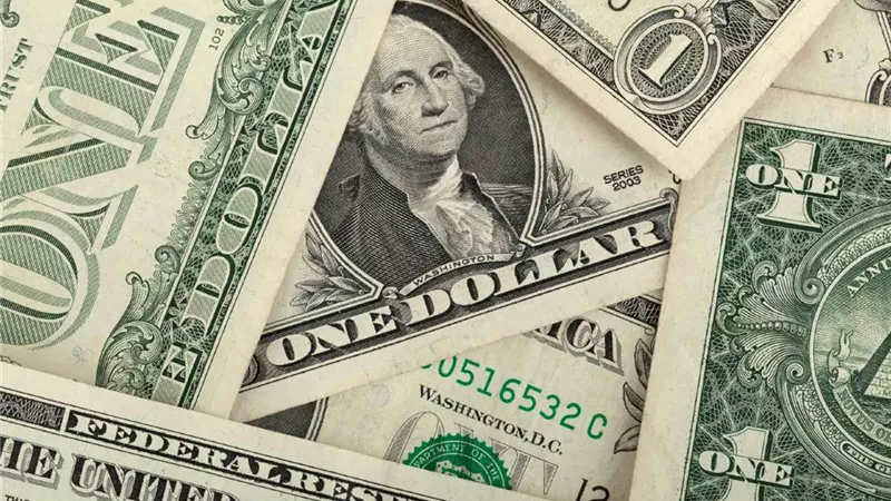 شركات البترول الأجنبية تسحب 3.9 مليار دولار وتضاعف عجز الخدمات الأخرى