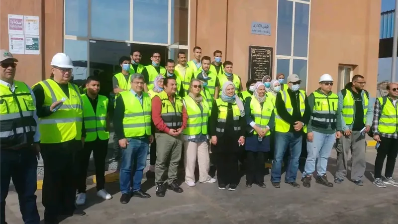 محافظ الدقهلية يُثمّن زيارة طلاب «هندسة عين شمس» لمركز التدوير بسندوب