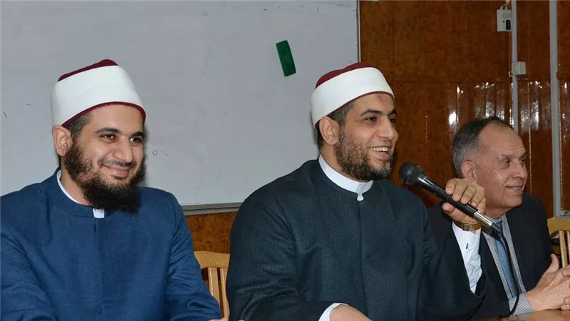 جامعة الدلتا تنظم ندوة «غياب الحوار الأسري.. الطريق الأقصر نحو الانهيار»