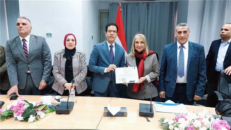 رئيس جامعة بنها: ثروتنا الحقيقية في الكوادر البشرية 