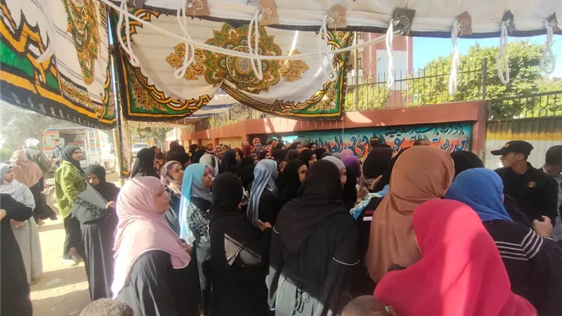 النساء يتصدرن المشهد الانتخابي في مدينة إسنا بالأقصر