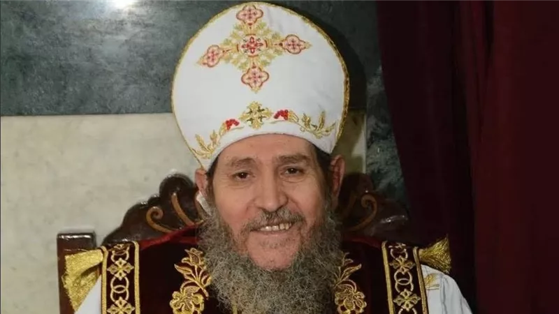 البابا تواضروس يقدم العزاء لأسقفي الزقازيق وأوهايو الأمريكية 