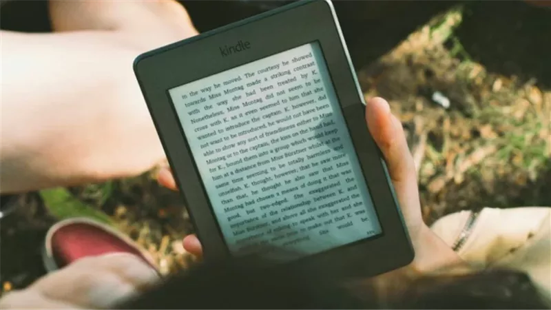 «Amazon» تتيح للمؤلفين نشر كتبهم عبر خدمة «Kindle Direct»
