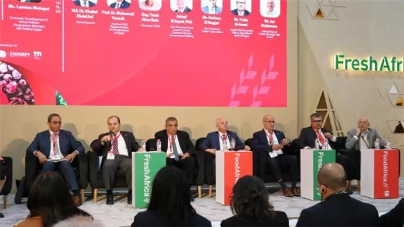 «فوود أفريكا» يستعرض فرص النهوض بصادرات مصر الزراعية والغذائية