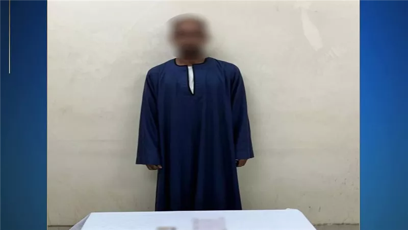 ضبط شخص يحشد الناخبين بالمال لصالح مرشح في إسنا