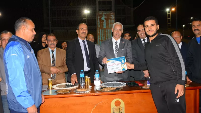جامعة أسيوط تختتم فعاليات الأنشطة الطلابية بقطاع المدن الجامعية (طلاب)