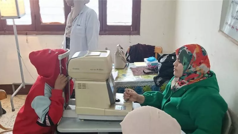 جامعة بنها توقع الكشف الطبي على 237 طفلًا ضمن مبادرة 