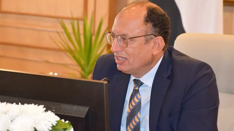 تعديل الاسم.. هل خالف رئيس جامعة حلوان القانون وتجاوز صلاحيات النواب؟|خاص