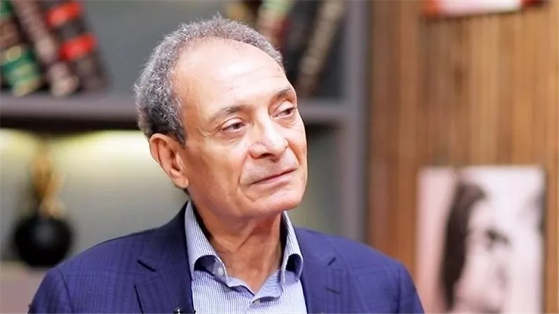 حسين حمودة: حضور «نجيب محفوظ» لا يغيب مهما مر الزمن| خاص
