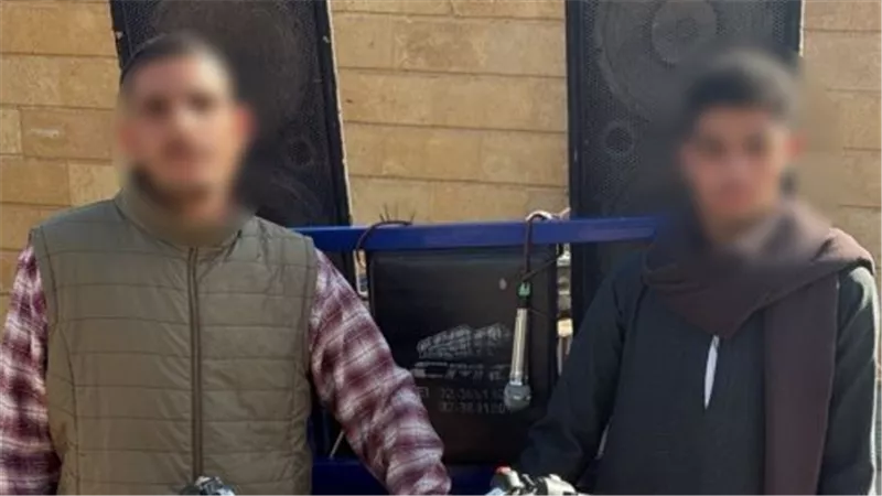 ضبط مندوبين يوزعان دعاية انتخابية لمرشح في أسيوط