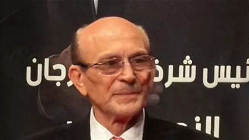 محمد صبحي والسائق.. كاميرات المراقبة تكشف تفاصيل الواقعة|فيديو