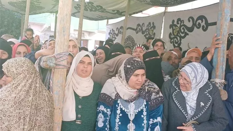 إقبال متوسط في لجان الاقتراح بقرية حوش عيسى بالبحيرة|صور