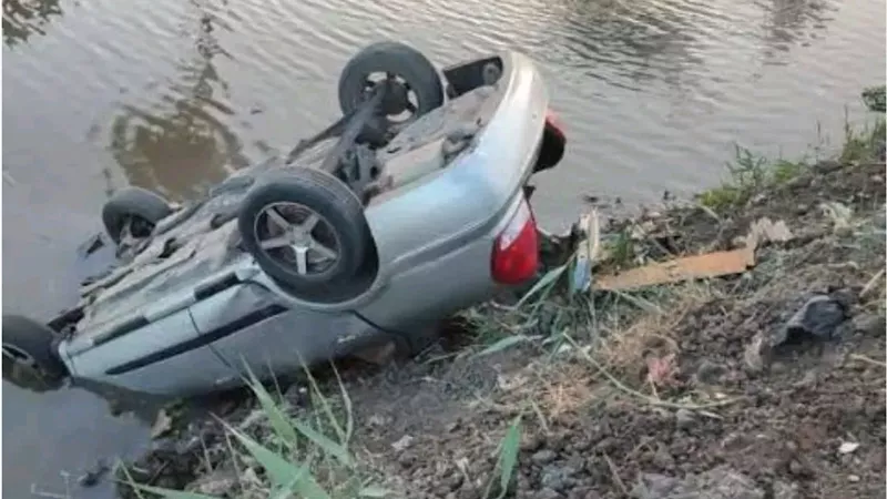  إصابة ضابط شرطة في انقلاب سيارة داخل مصرف بالدقهلية 