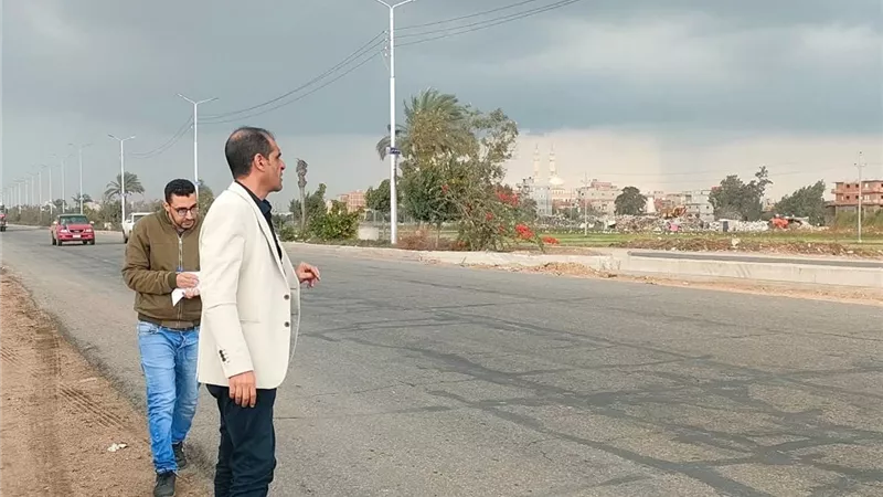 رئيس مدينة كفر الشيخ يتابع الخدمات والاستعداد لمواجهة التغيرات المناخية