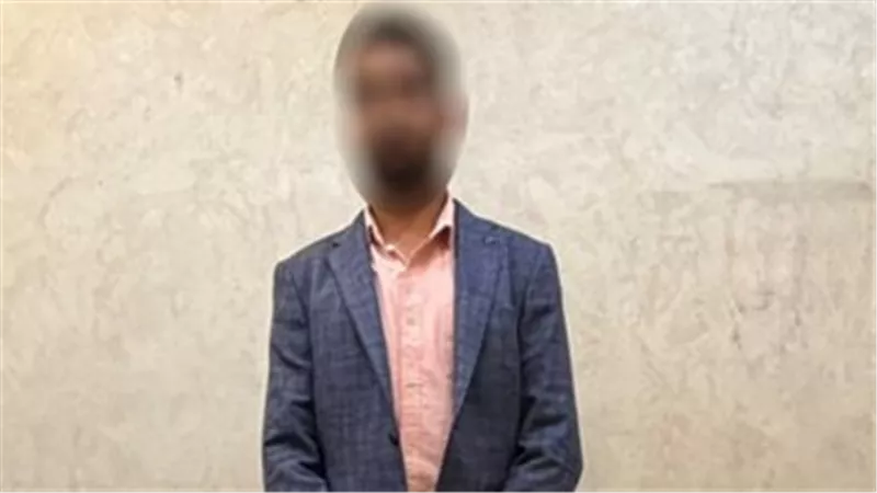 ضبط شخص يوجه أصوات الناخبين لصالح مرشحين في سوهاج