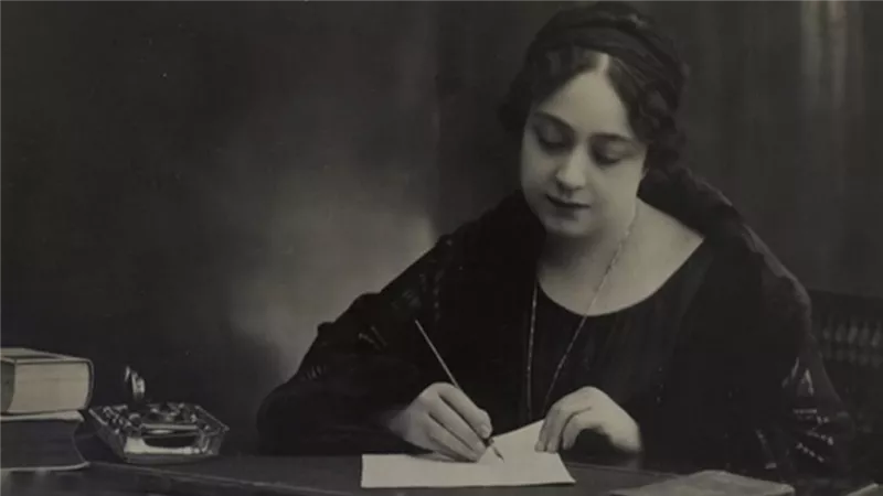 هدى شعراوي.. رائدة النهضة النسائية وصوت التحرر في مصر والعالم العربي