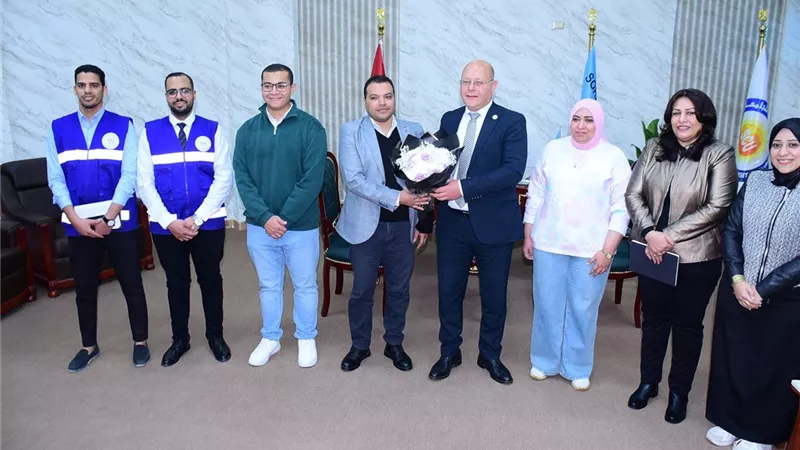 رئيس جامعة سوهاج.. توفير 1000فرصة عمل لخريج برنامج اختراق سوق العمل 