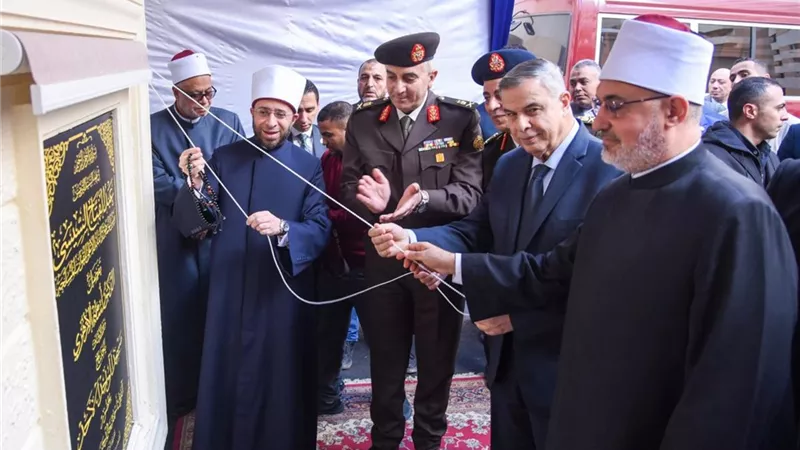 مسجدا الواحد الأحد والهادي البديع «هدية» الأوقاف لأهالي الإسكندرية 