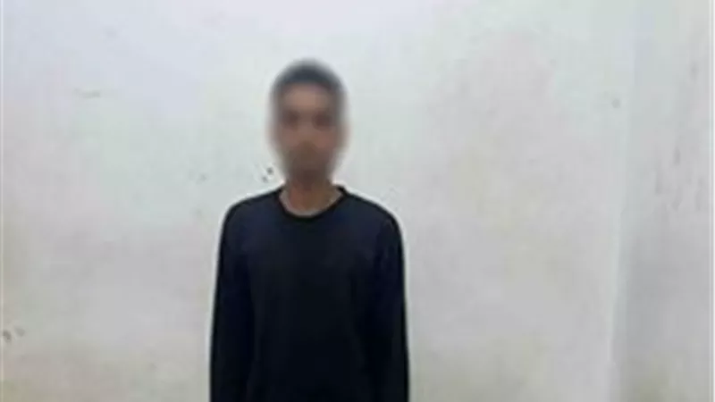 لجمع الأموال.. كواليس القبض على طالب ابتز فتيات بالدقهلية|إنفوجراف