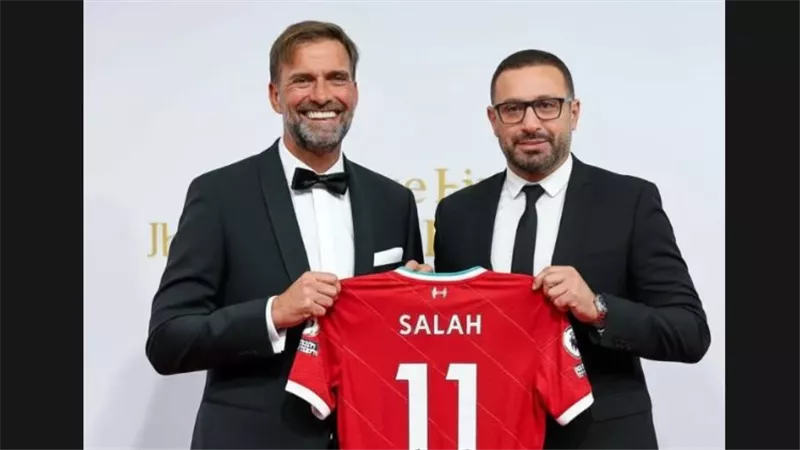 بالـ AI.. صورة تجمع أحمد السقا ويورجن كلوب تتصدر السوشيال ميديا 