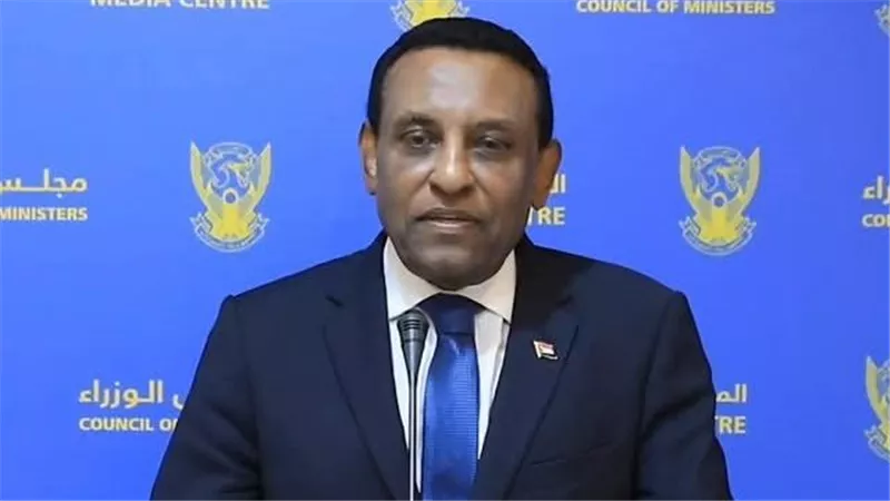 رئيس وزراء السودان: الشعب أعلن للعالم مساندته للجيش ضد «الدعم السريع»