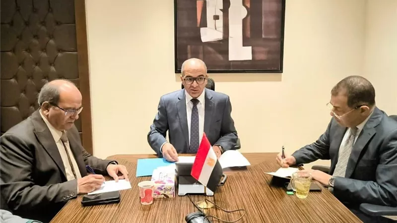 الإسكان تدعم التصنيع المحلي وتطلق خطة لتوطين التكنولوجيا بمحطات المياه
