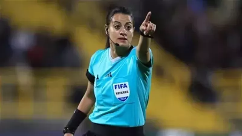 شاهندة المغربى تُشارك في معسكر المحكمات المرشحات لكأس العالم للسيدات