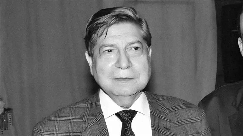 وفاة الدكتور محمد عبد اللاه رئيس جامعة الإسكندرية الأسبق.. والجنازة اليوم