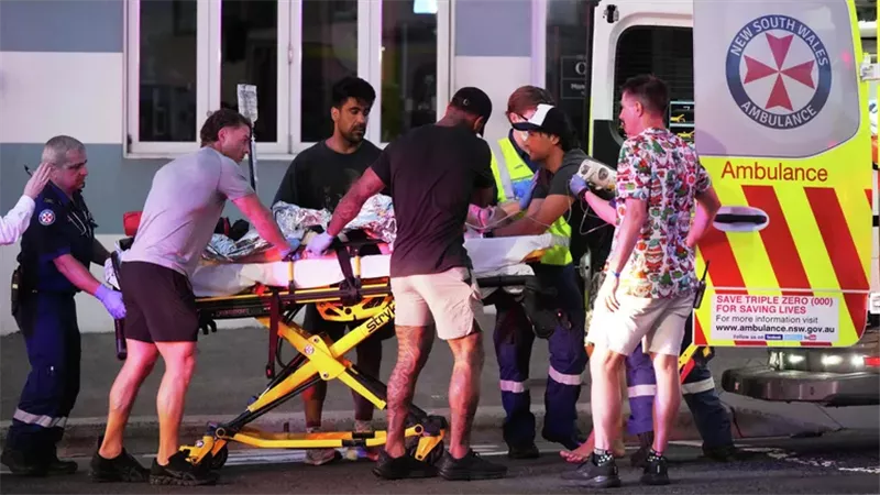جراء إطلاق 50 رصاصة.. ارتفاع عدد ضحايا حادث سيدني لـ12 قتيلا