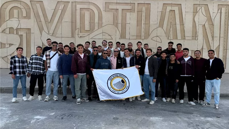 جامعة أسيوط الأهلية تطلق رحلتها الثالثة للمتحف المصرى الكبير  