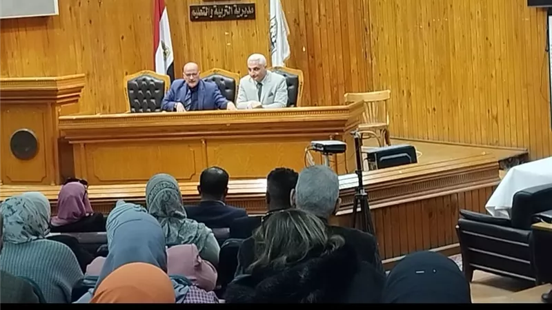 «تعليم القاهرة» تحسم استعدادات امتحانات النقل والإعدادية بتشديدات تنظيمية 