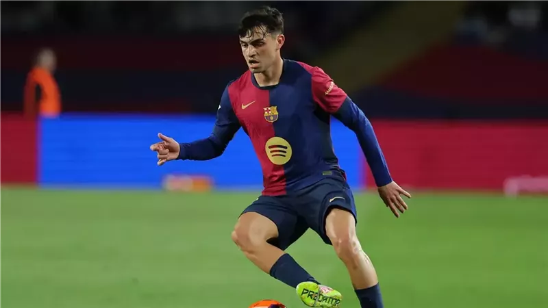 23 عامًا و18 يومًا.. بيدري يحطم رقم ميسي القياسي مع برشلونة