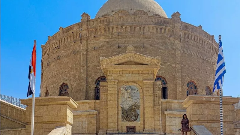 من الحصن الروماني إلى سجن.. أسرار كنيسة «مار جرجس» بمصر القديمة