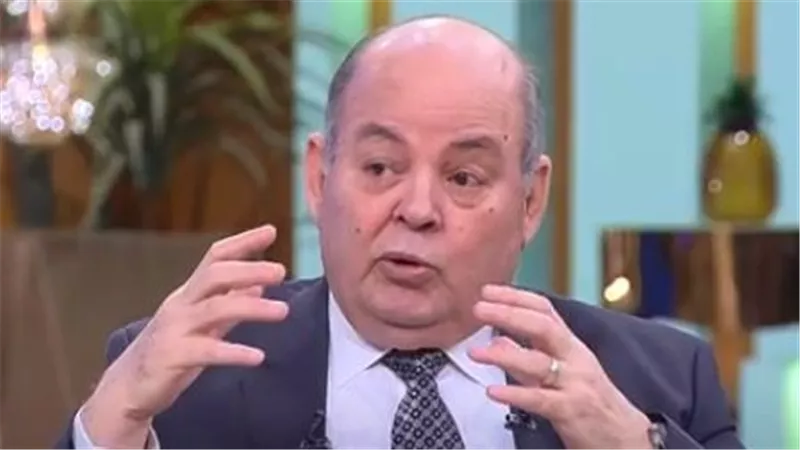 وفاة وزير الثقافة الأسبق الدكتور صابر عرب بعد صراع مع المرض 