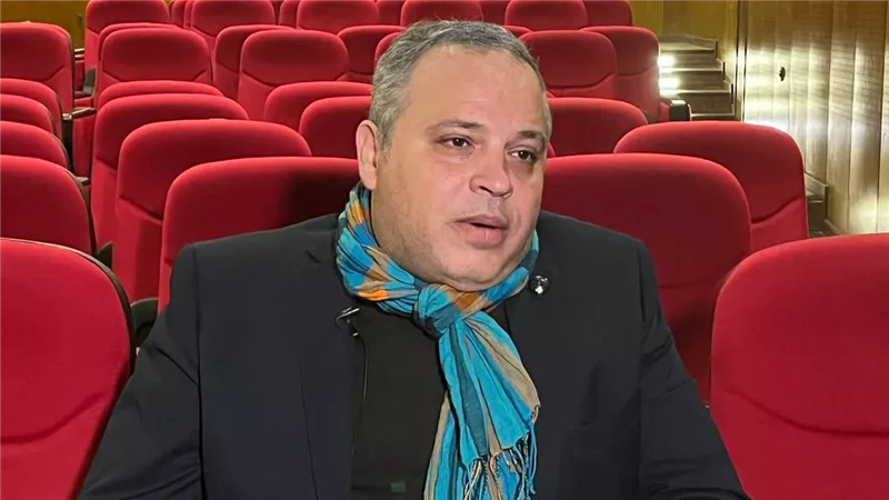 تامر عبدالمنعم ينعي إيمان شقيقة عادل إمام وأرملة الراحل مصطفى متولي