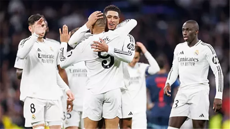 ريال مدريد يستهدف 4 صفقات لتعزيز الدفاع في صيف 2026