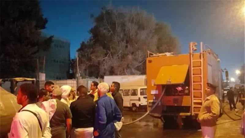 النيابة تنتدب المعمل الجنائي لكشف أسباب حريق مصنع خضروات مجففة بأكتوبر