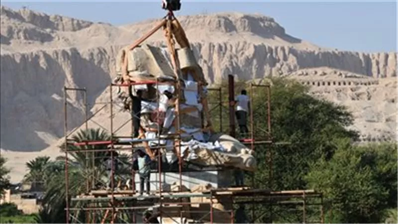 رئيس تسويق السياحة: تمثال ألباستر نادر يعيد كتابة تاريخ معبد أمنحتب الثالث